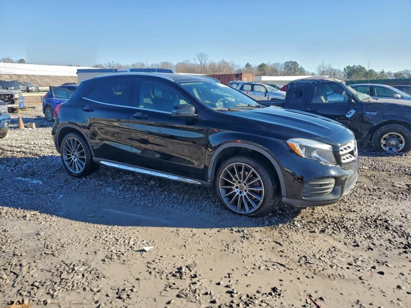 Mercedes-Benz GLA 250 2l, снимка 4 - Автомобили и джипове - 53316481