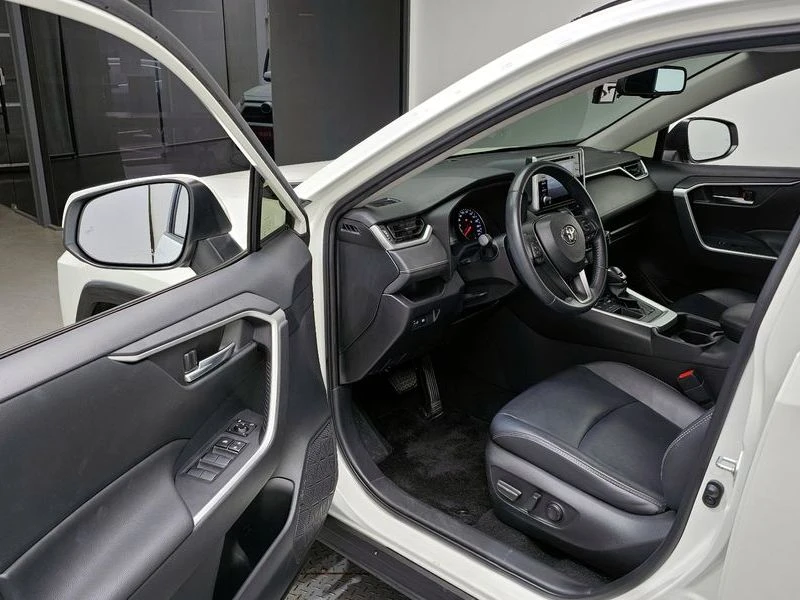 Toyota Rav4 2.5 Automatic, снимка 10 - Автомобили и джипове - 55676036
