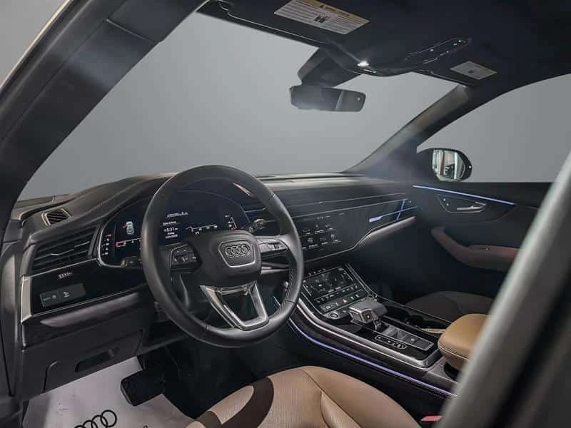 Audi Q8 * Progressiv * CARFAX * ОПЦИЯ ЗА ФИНАНСИРАНЕ, снимка 4 - Автомобили и джипове - 56329012