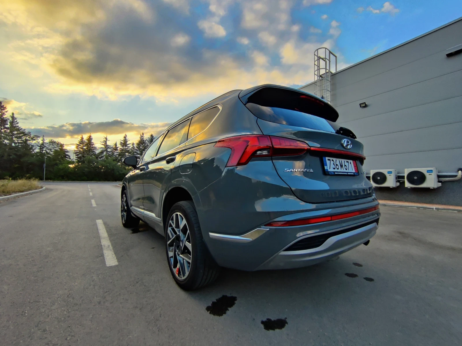 Hyundai Santa fe 2.5T AWD CALLIHRAPHY 22000 КМ - изображение 4
