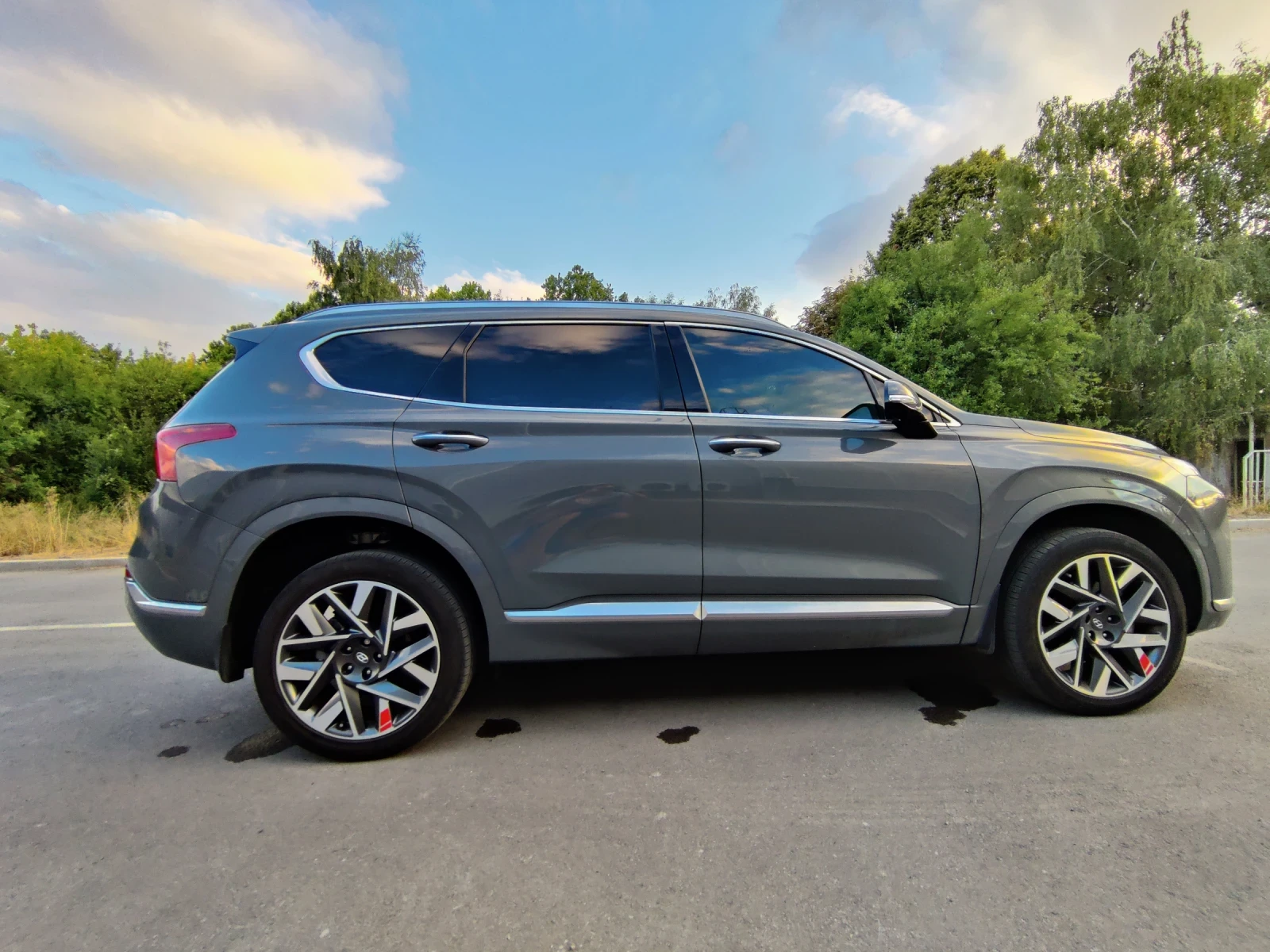 Hyundai Santa fe 2.5T AWD CALLIHRAPHY 22000 КМ - изображение 7