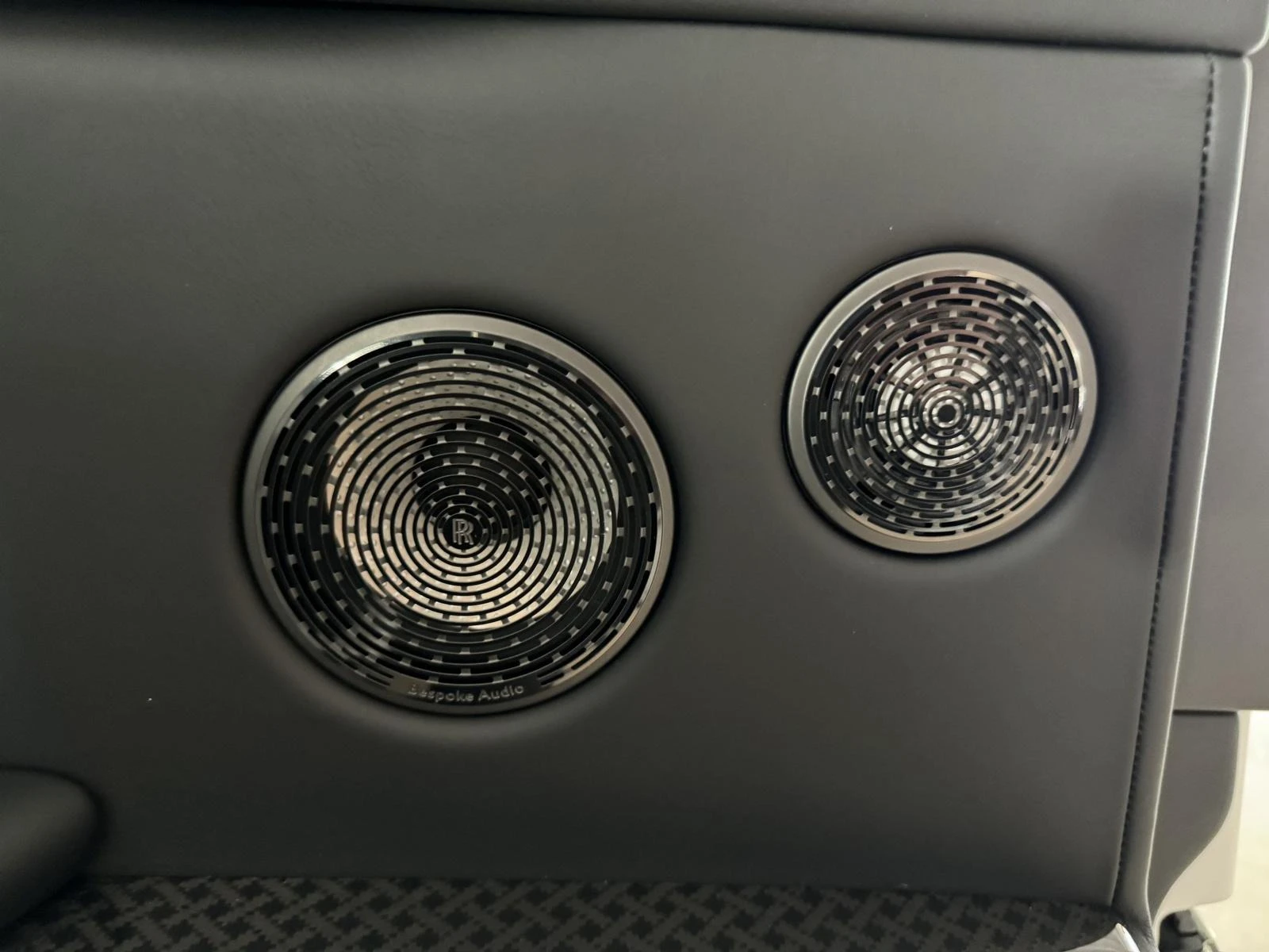 Rolls-Royce Cullinan BLACK BADGE/ BESPOKE/ SHOOTING STAR/ HEAD UP/ 360/ - изображение 6
