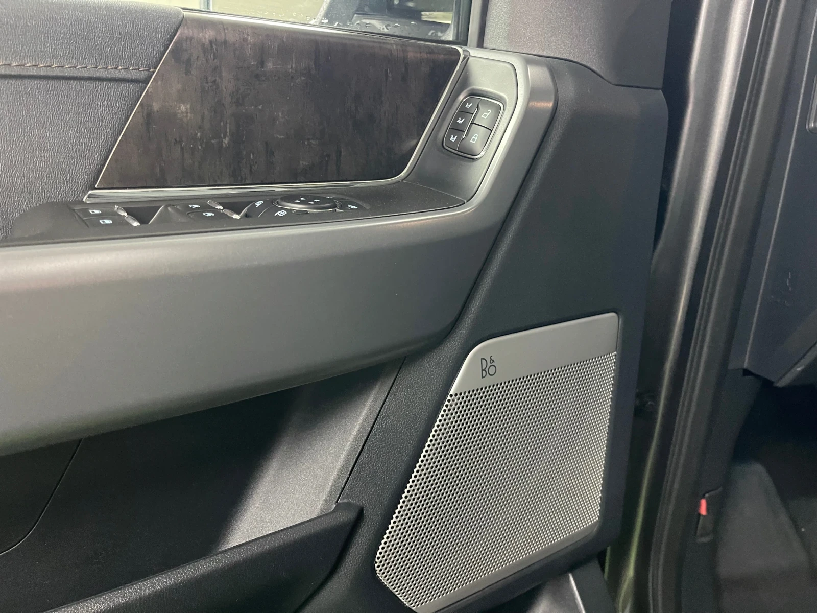 Ford F150 Lightning Pro 4WD SuperCrew | Mobile.bg   13