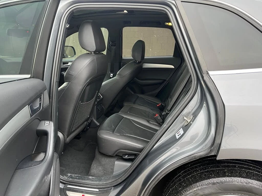 Audi Q5 АвтоКредит* (ЦЕНА ДО БГ), снимка 14 - Автомобили и джипове - 54128733