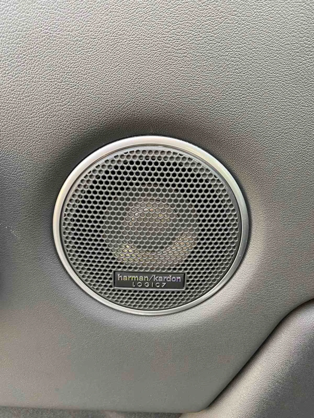 Land Rover Range rover VOGUE 4.4 V8, снимка 11 - Автомобили и джипове - 54660405