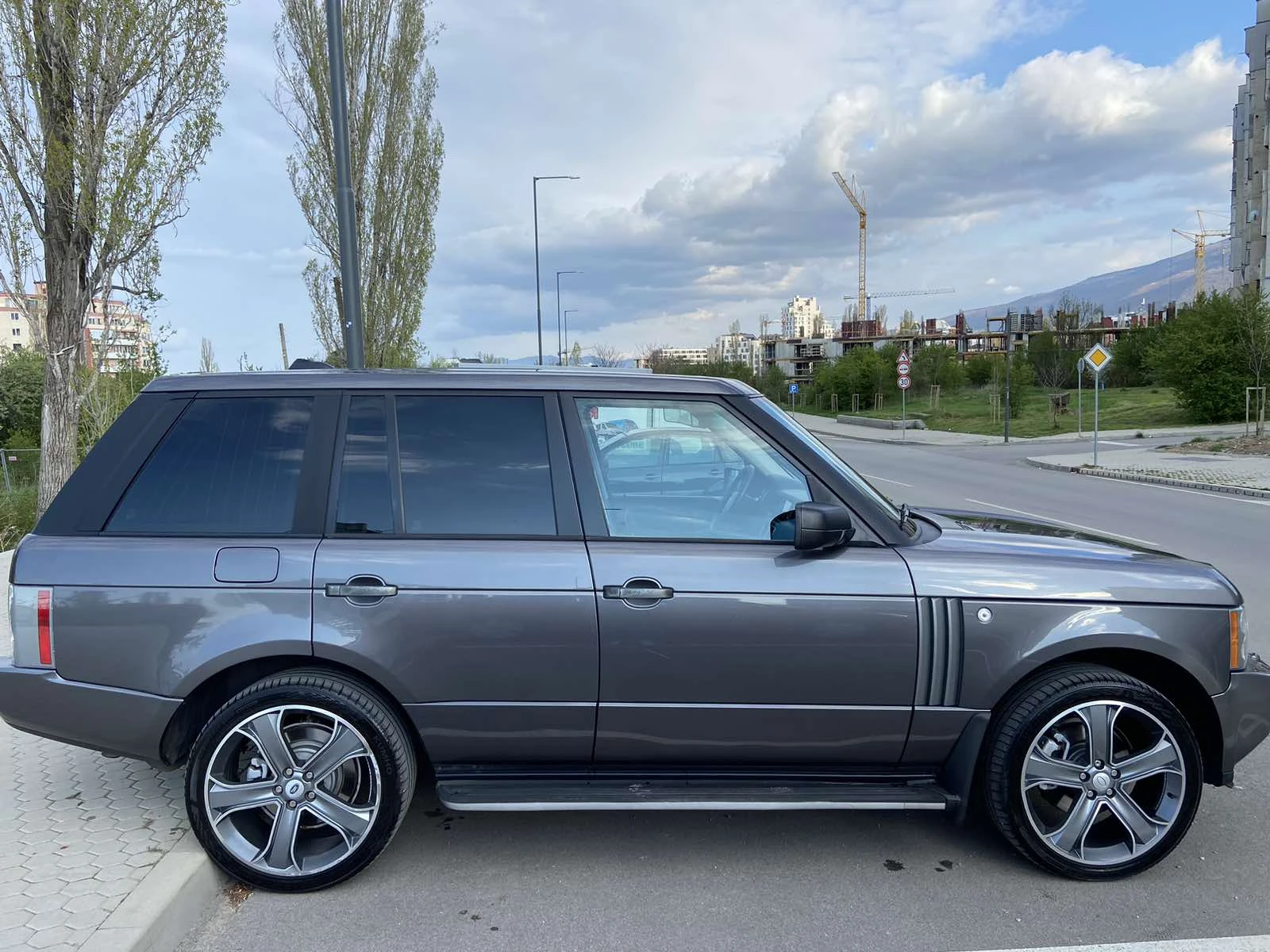 Land Rover Range rover VOGUE 4.4 V8, снимка 5 - Автомобили и джипове - 54660405