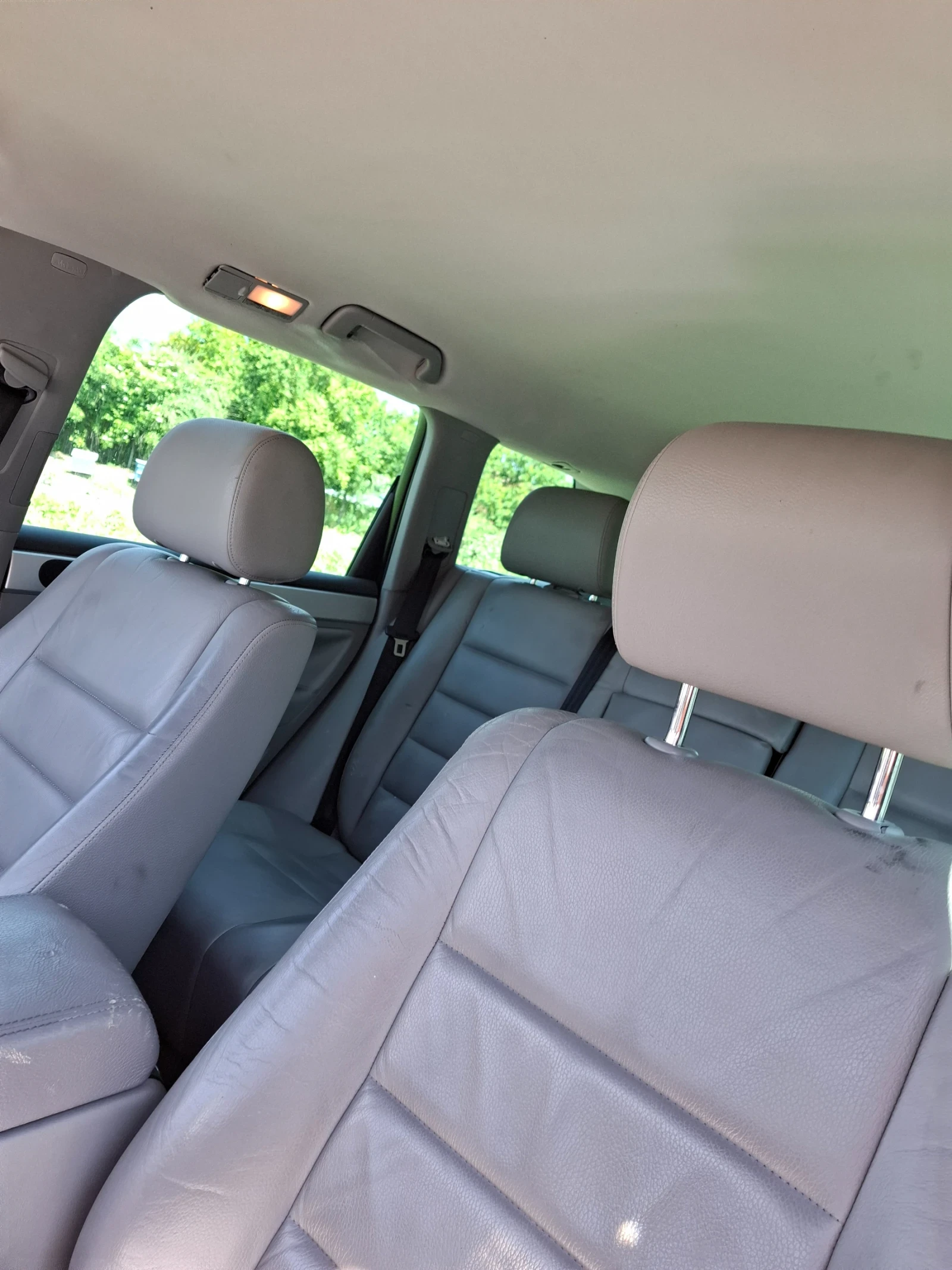 VW Touareg, снимка 6 - Автомобили и джипове - 54868471