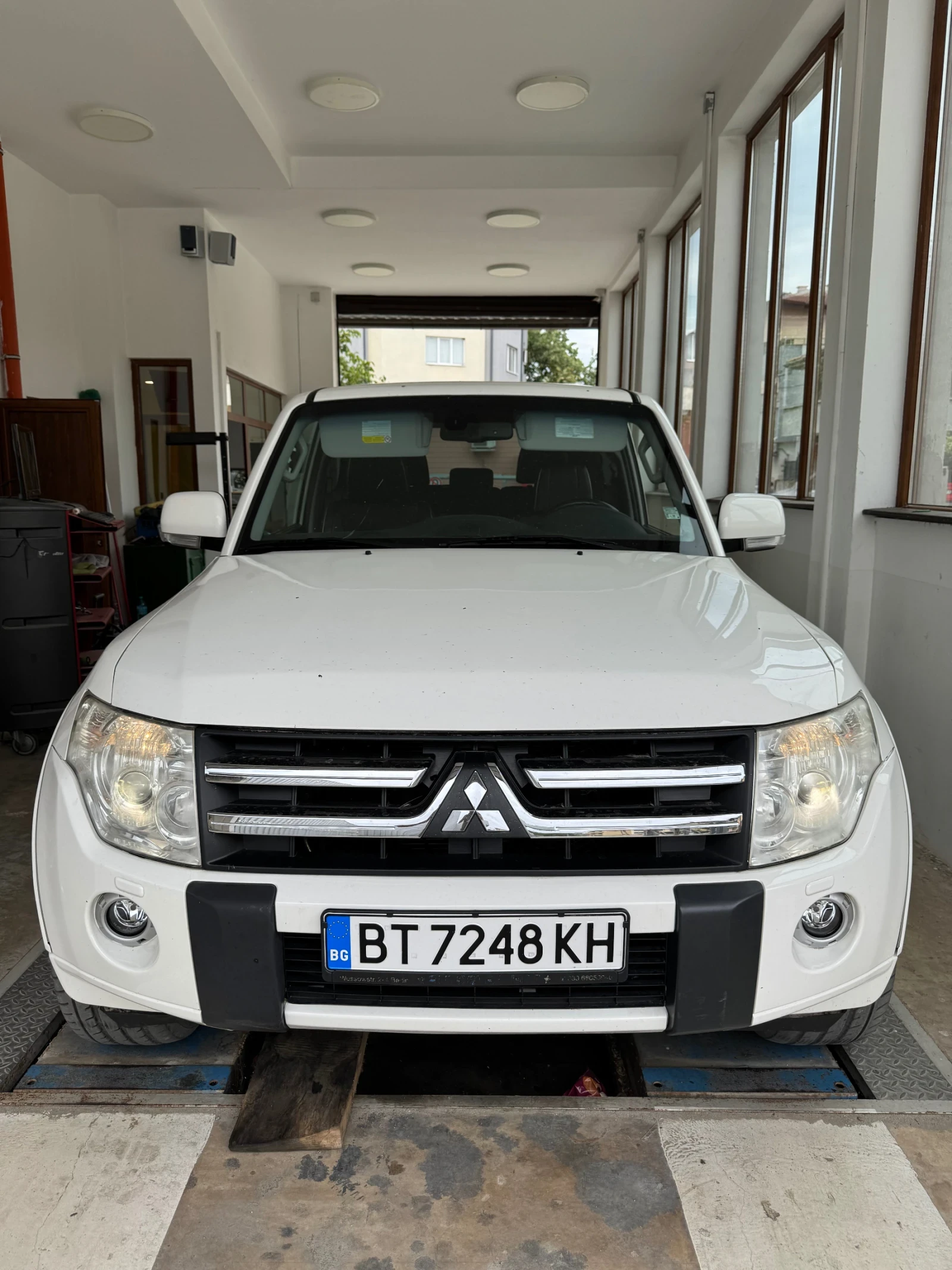 Mitsubishi Pajero, снимка 4 - Автомобили и джипове - 55366319