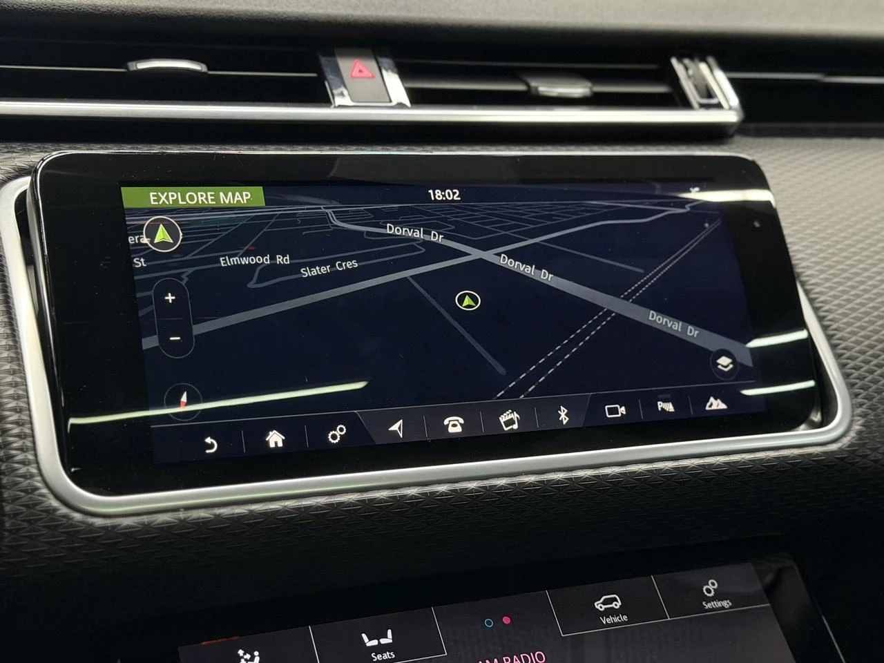 Land Rover Range Rover Velar P180 D AWD R-Dynamic SE, снимка 13 - Автомобили и джипове - 55310795