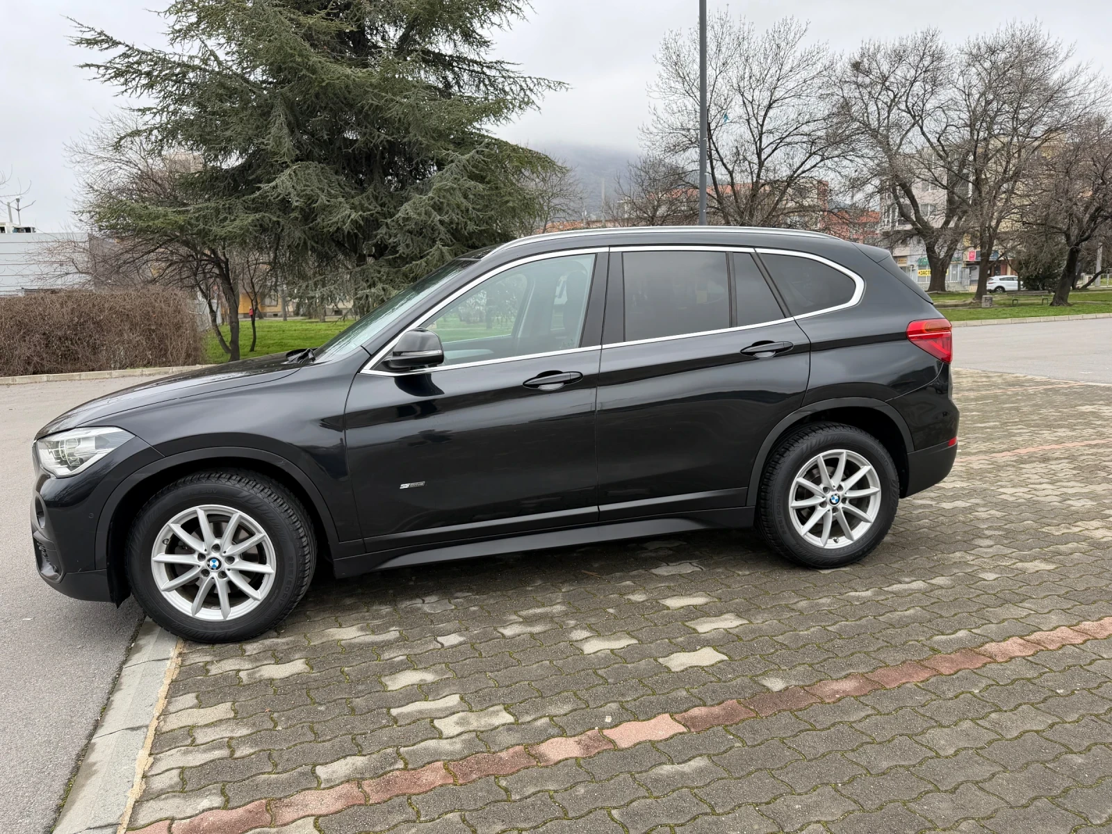 BMW X1 Xdrive16D, снимка 3 - Автомобили и джипове - 55441878
