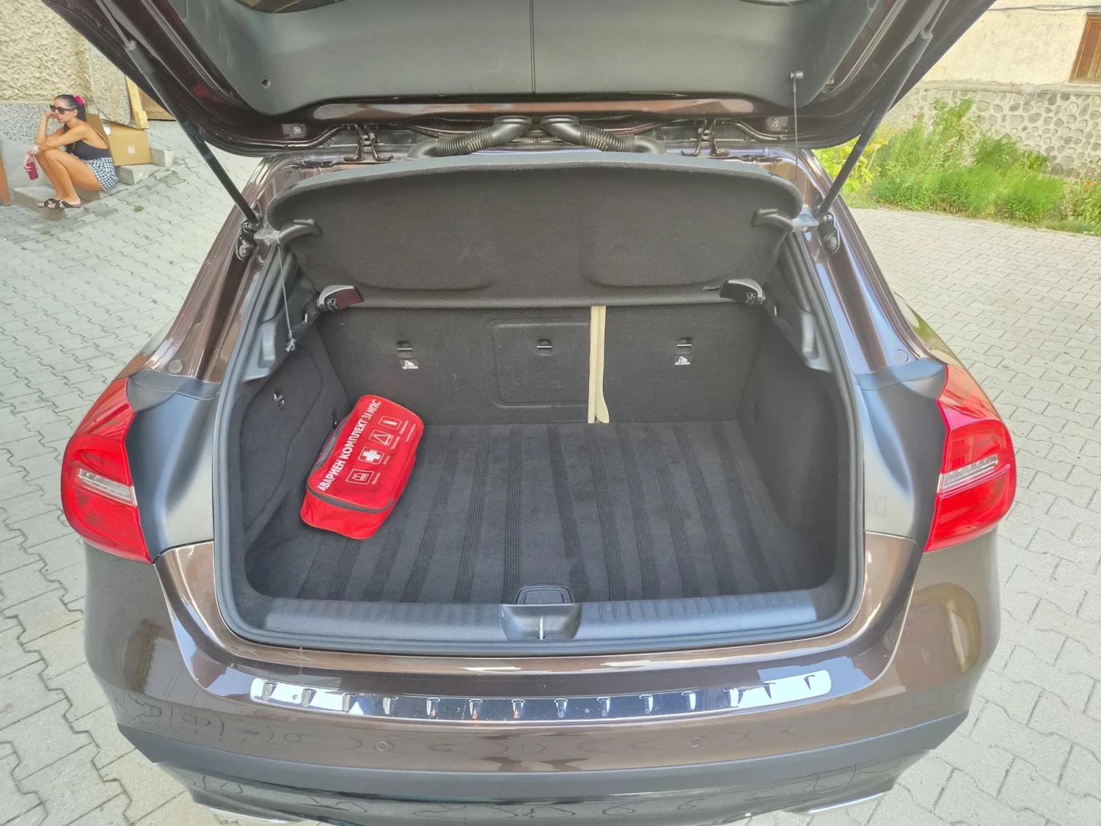 Mercedes-Benz GLA 200, снимка 17 - Автомобили и джипове - 55872623