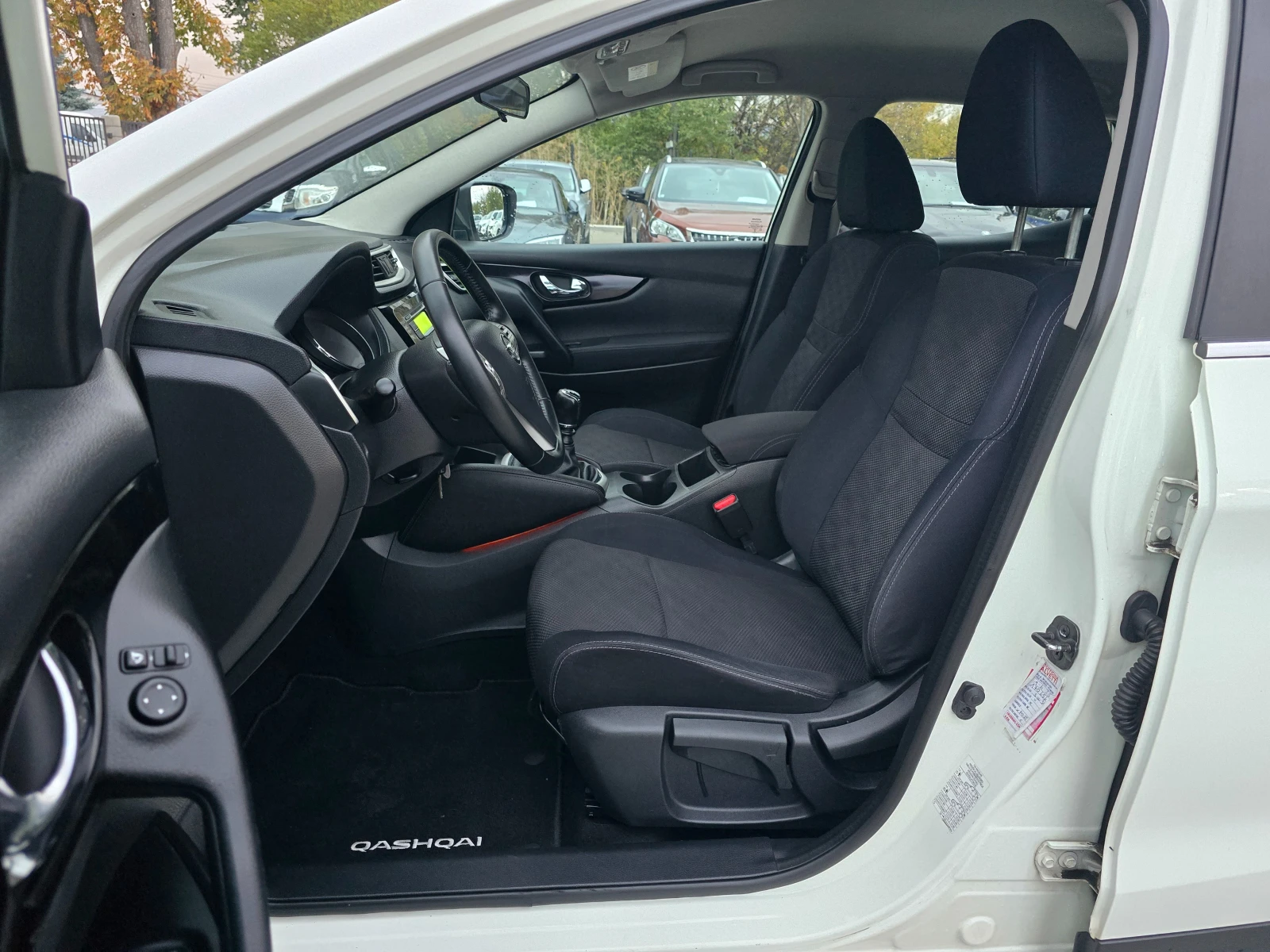 Nissan Qashqai 1.5DCI, 110�.�., 2014�. | Mobile.bg � ����������� 7
