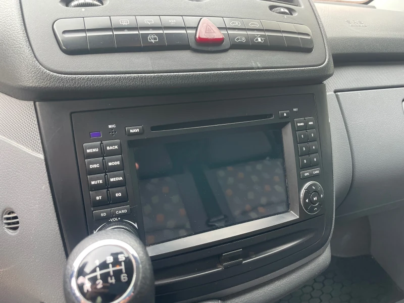 Mercedes-Benz Vito 115 CDi / LONG / КЛИМАТИК, снимка 8 - Бусове и автобуси - 50580840