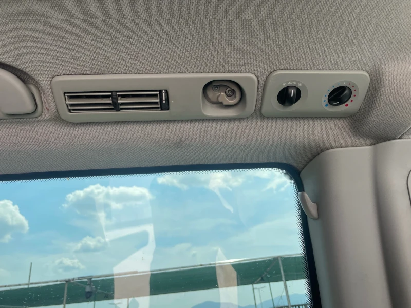 Mercedes-Benz Vito 2.2 CDi / LONG / КЛИМАТИК, снимка 10 - Бусове и автобуси - 50580840