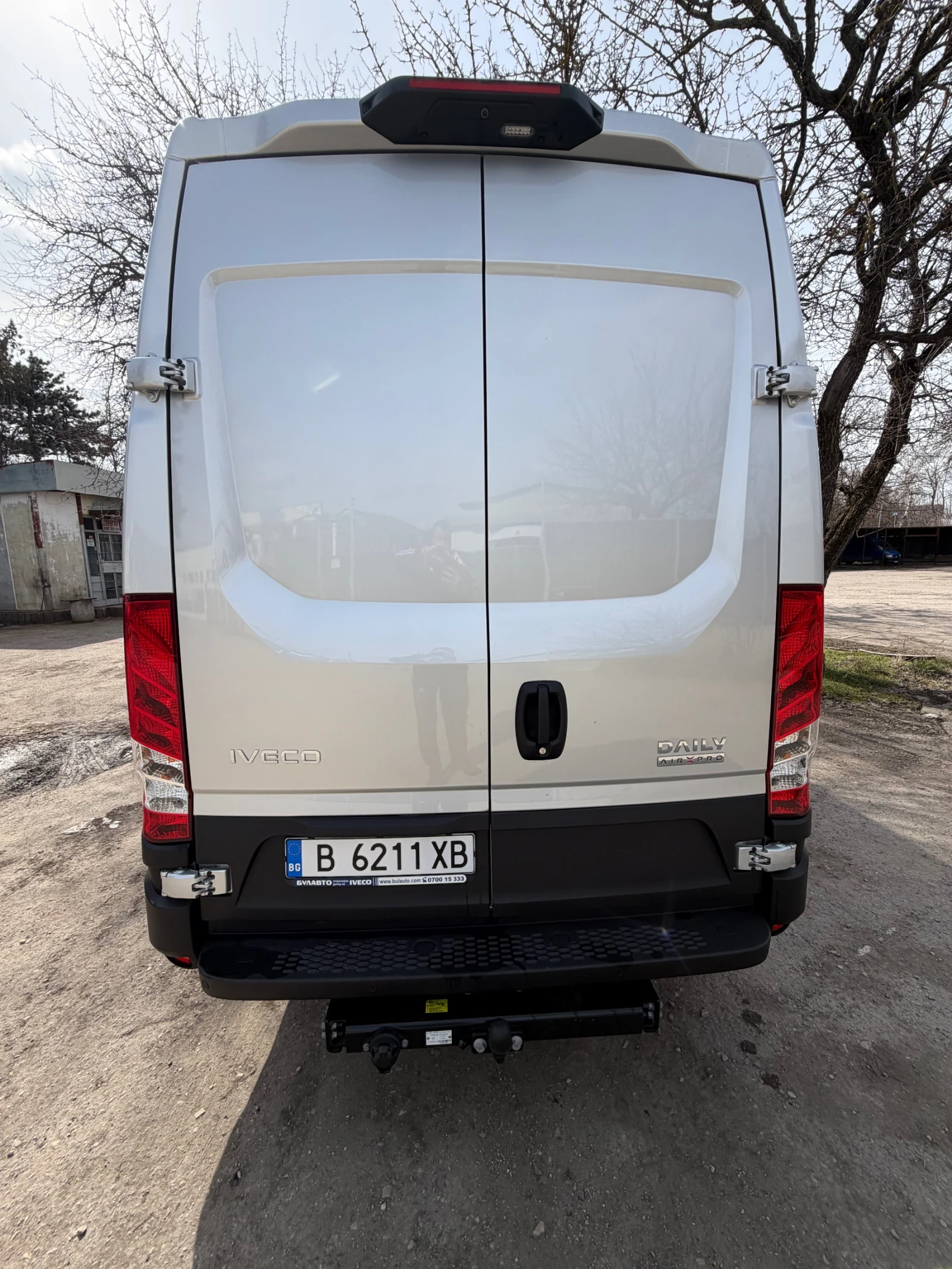 Iveco Daily 35s180, снимка 4 - Бусове и автобуси - 56035124