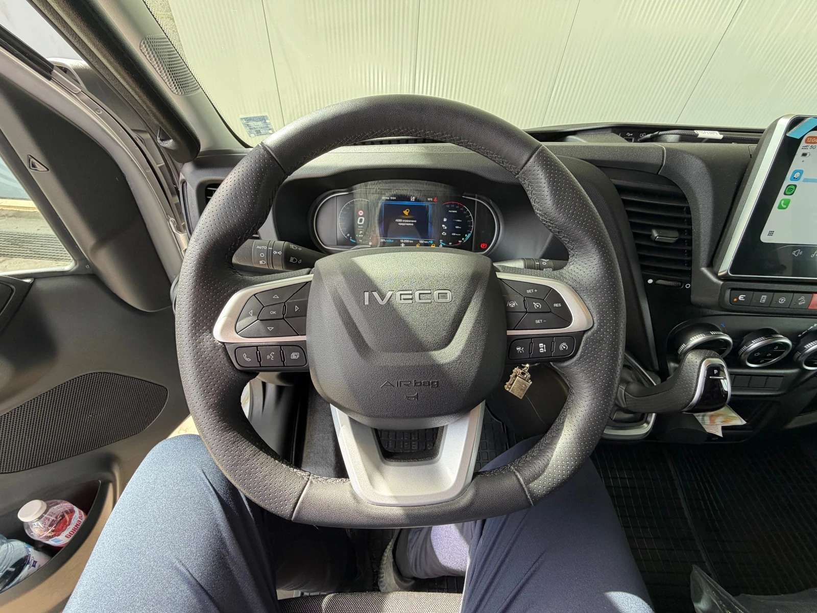 Iveco Daily 35s180, снимка 8 - Бусове и автобуси - 56035124