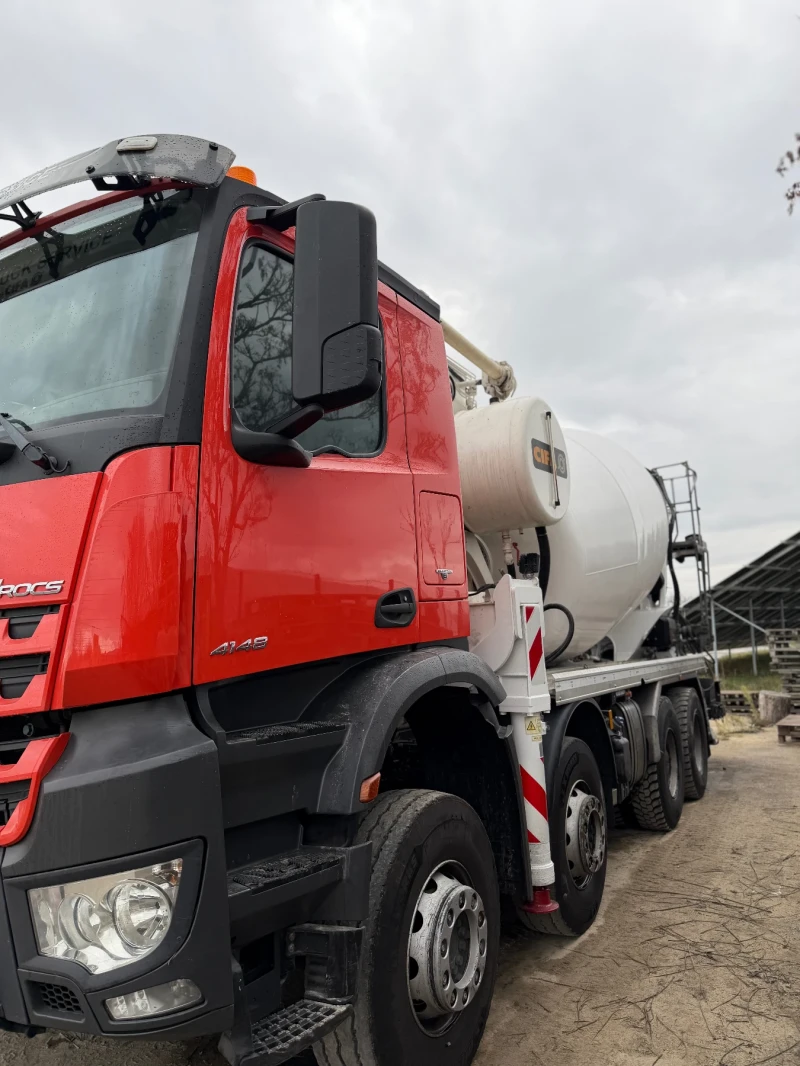 Бетон помпа Mercedes-Benz 4148, снимка 4 - Индустриална техника - 52871372