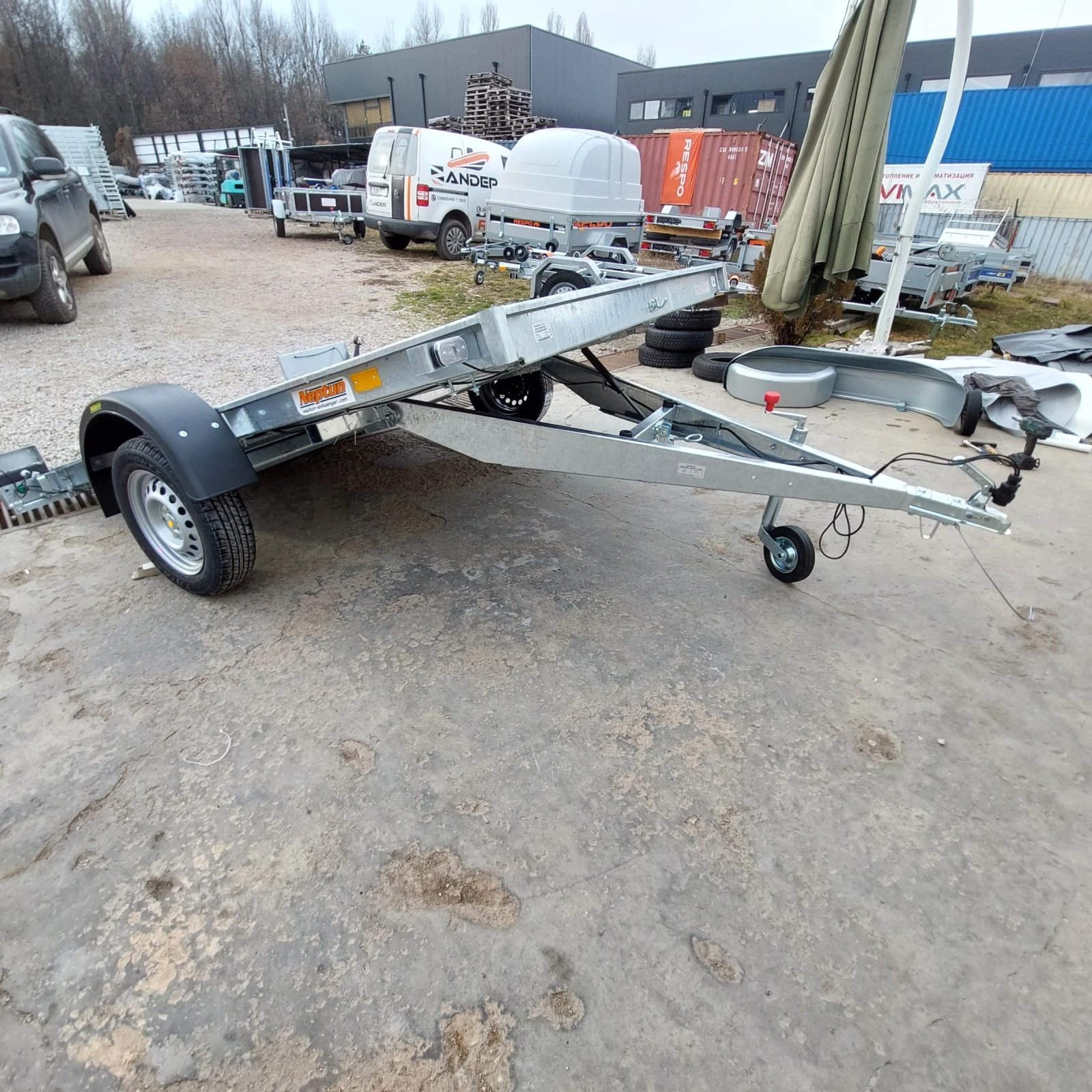   Neptun  3  1800 | Mobile.bg   4