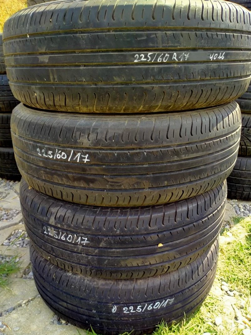 Гуми Летни 225/60R17, снимка 1 - Гуми и джанти - 34042632