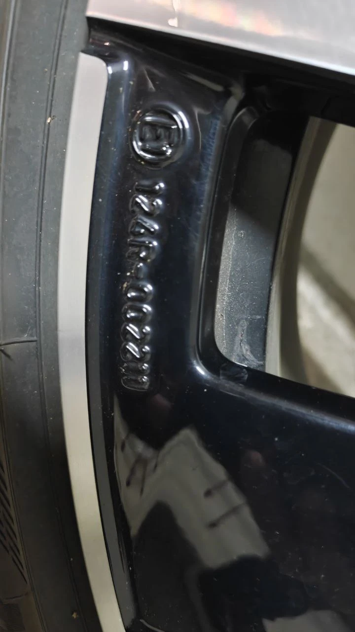 Гуми с джанти Goodyear 245/40R20, снимка 9 - Гуми и джанти - 53677418