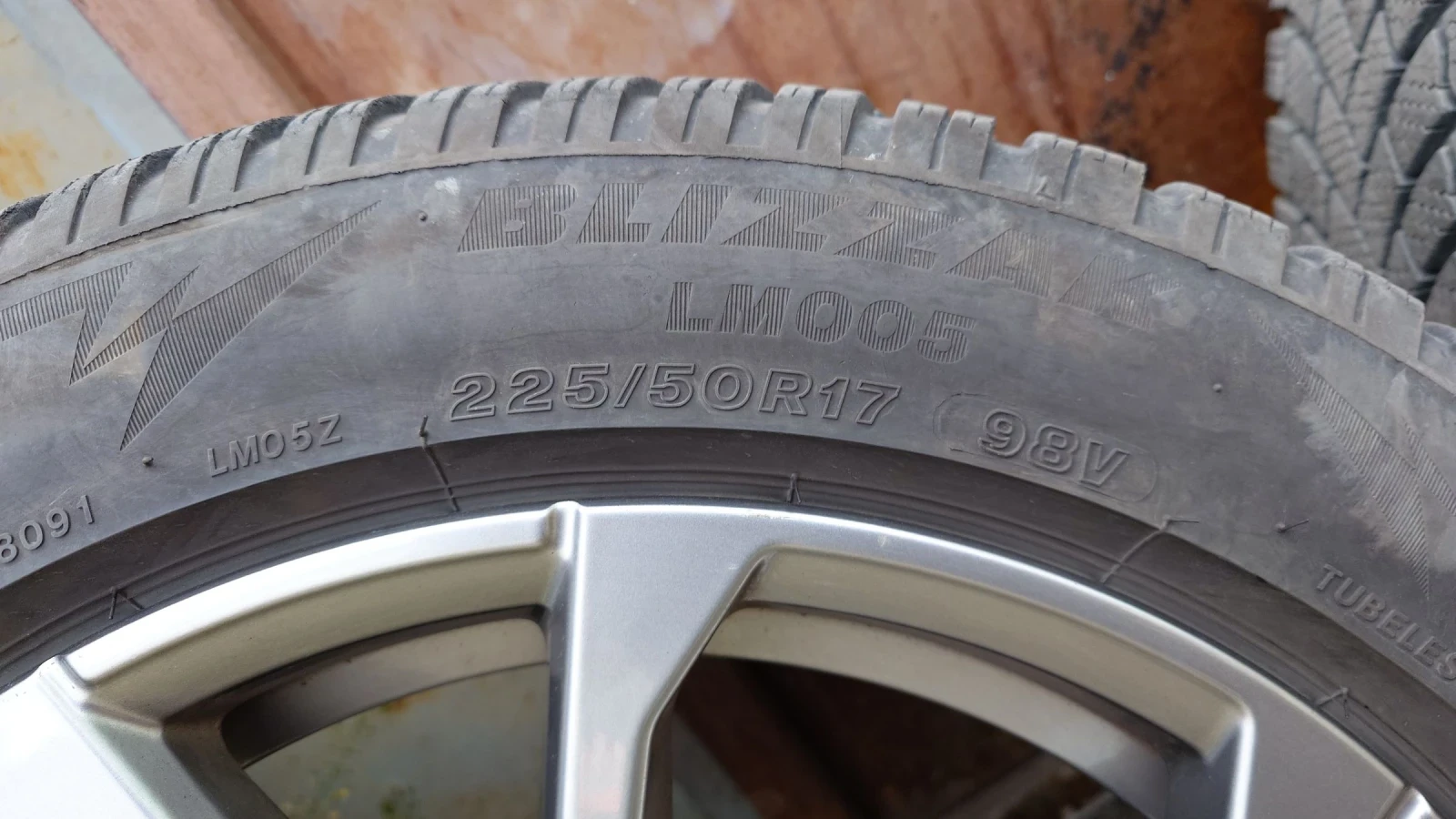 ���� � ������ 225/50R17 �� BMW 320 | Mobile.bg � ����������� 6