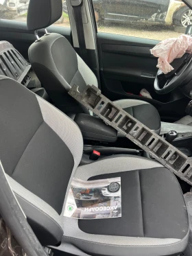 Skoda Fabia 1.2TSI , снимка 17