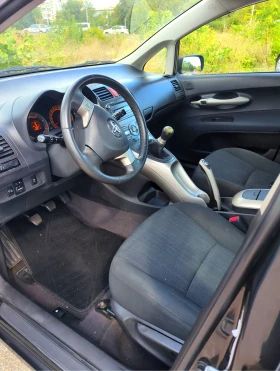 Toyota Auris 1.4 D4D 82412 km.  !!! , снимка 11