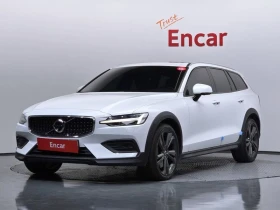 ������ Volvo V60