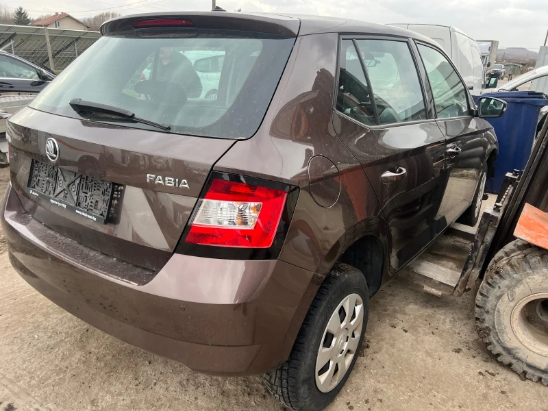 Skoda Fabia 1.2TSI , снимка 4 - Автомобили и джипове - 44183199