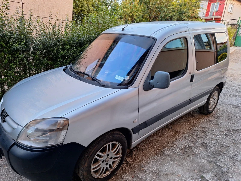 Peugeot Partner, снимка 3 - Автомобили и джипове - 46270450