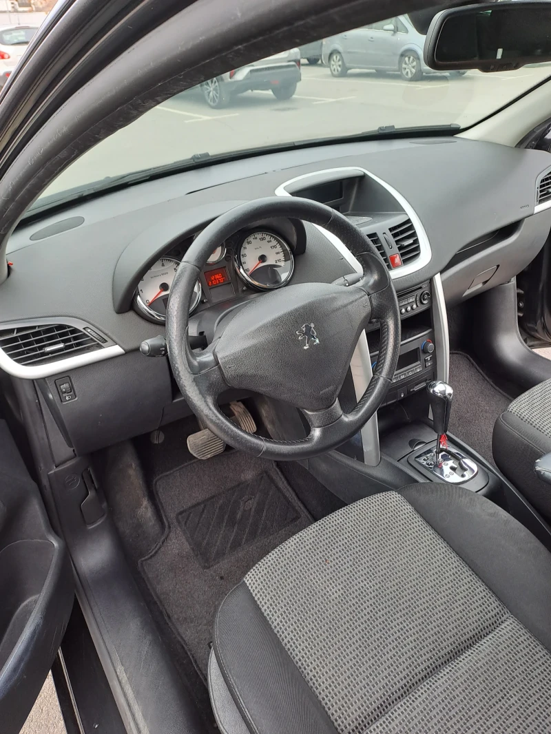 Peugeot 207 Комби, снимка 6 - Автомобили и джипове - 47503333