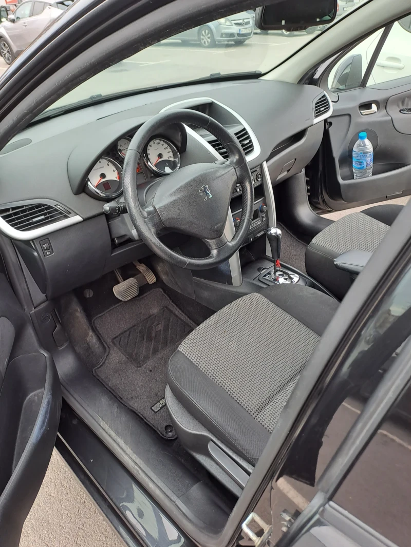 Peugeot 207 Комби, снимка 4 - Автомобили и джипове - 47503333