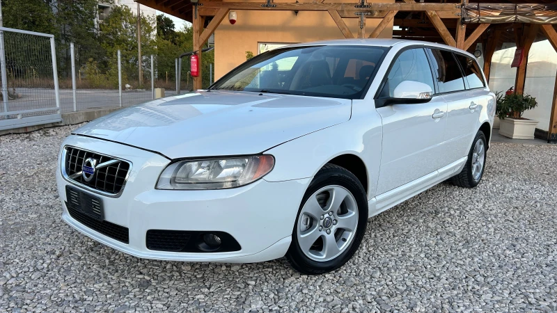 Volvo V70 2.0D-136к.с.-ВНОС ИТАЛИЯ, снимка 2 - Автомобили и джипове - 47448618