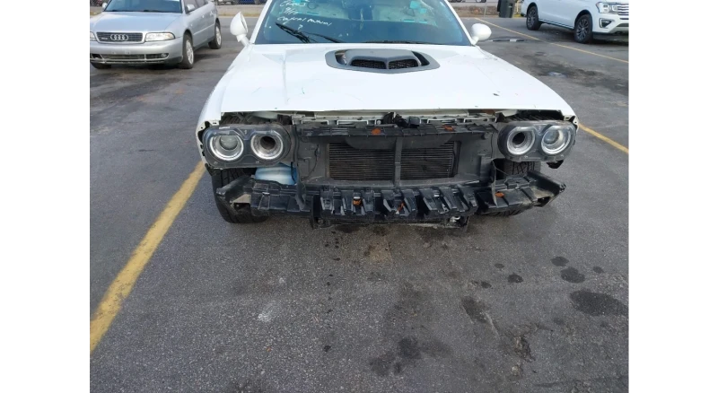 Dodge Challenger, снимка 9 - Автомобили и джипове - 48717659