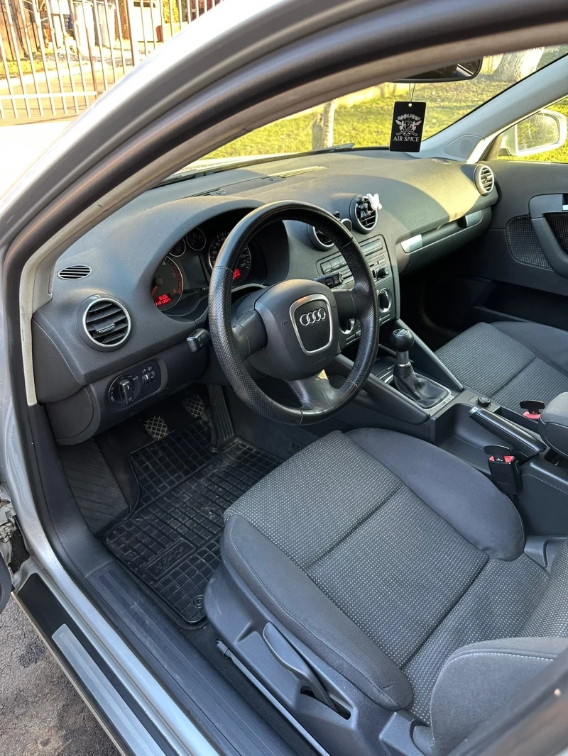 Audi A3 1.9 TDI, снимка 9 - Автомобили и джипове - 48909393