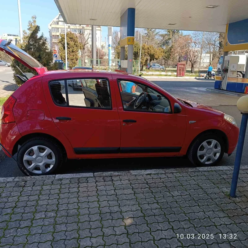 Dacia Sandero, снимка 7 - Автомобили и джипове - 49462473