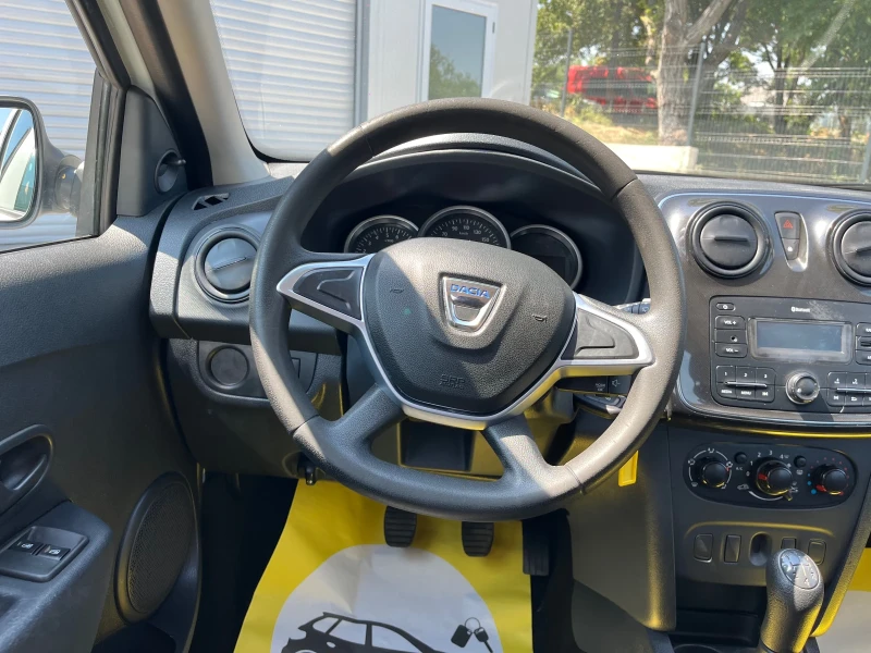 Dacia Sandero 1.5dci, снимка 11 - Автомобили и джипове - 51339091