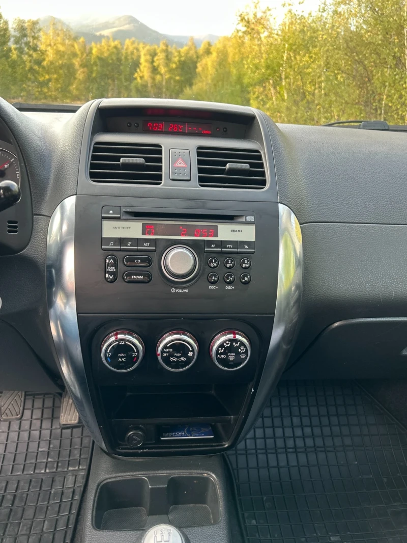 Fiat Sedici, снимка 9 - Автомобили и джипове - 51646753