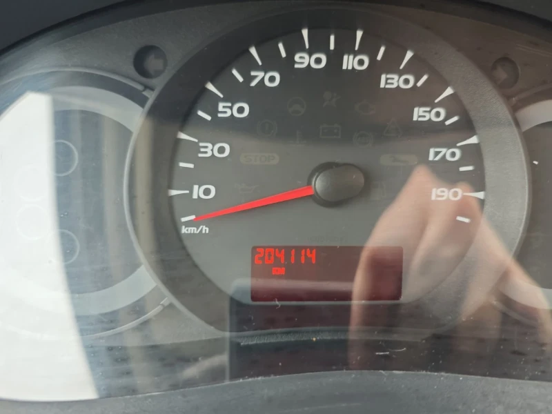 Renault Kangoo 1.5, 68к.с., снимка 11 - Автомобили и джипове - 52366351