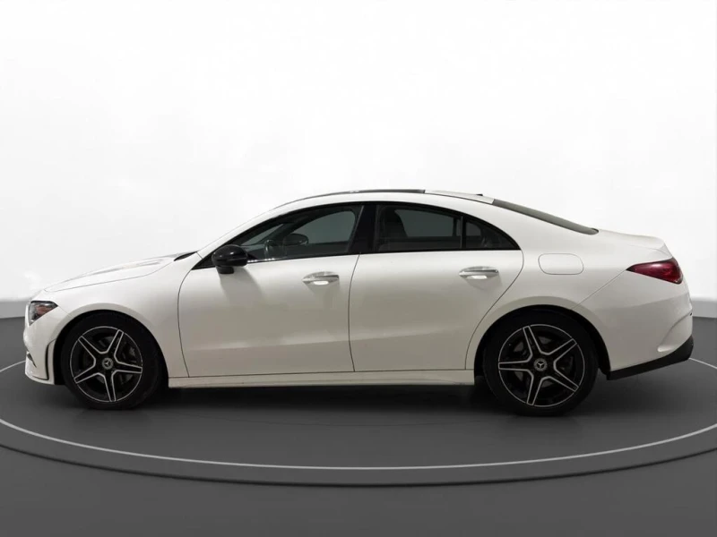 Mercedes-Benz CLA 250 * CARFAX * БЕЗ ПЪРВОНАЧАЛНА ВНОСКА, снимка 4 - Автомобили и джипове - 52959833