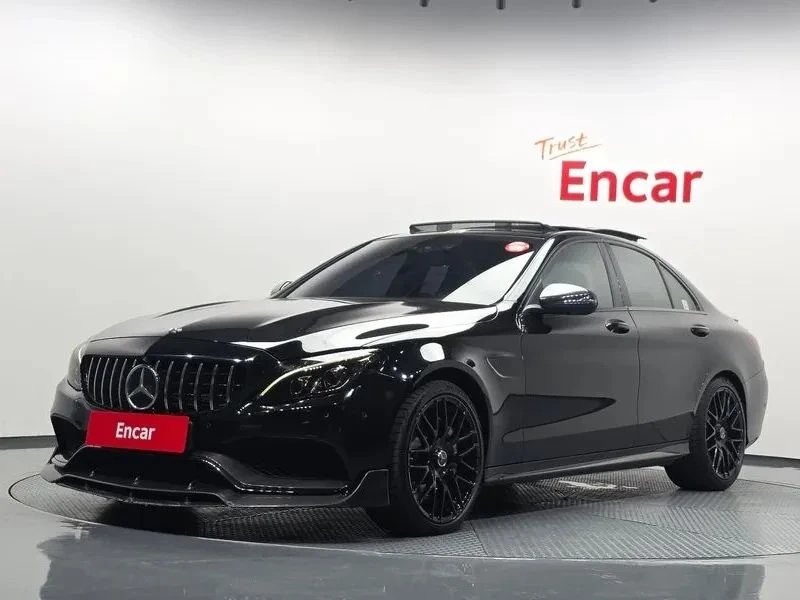 Mercedes-Benz C 63 AMG