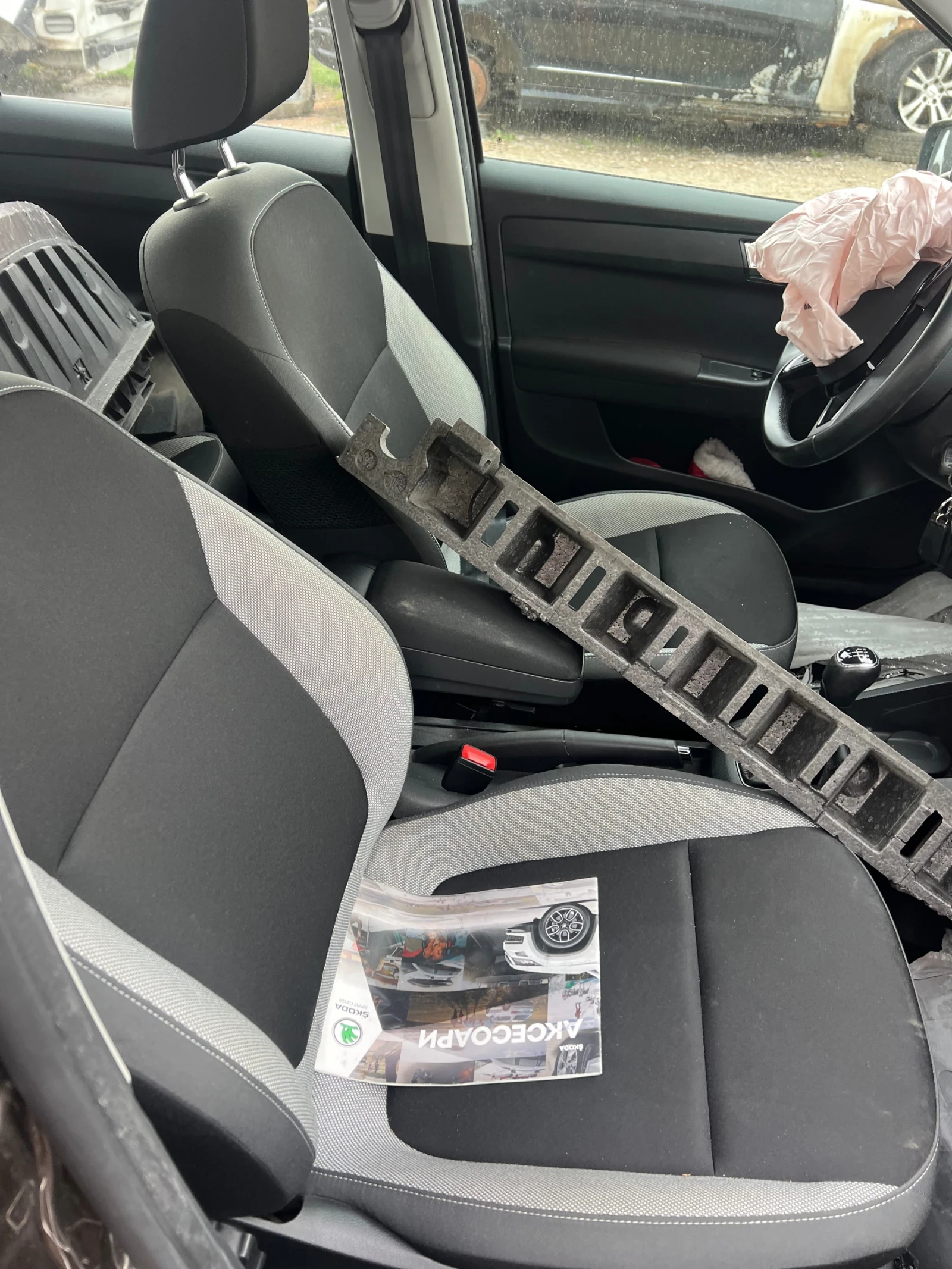 Skoda Fabia 1.2TSI  | Mobile.bg   17