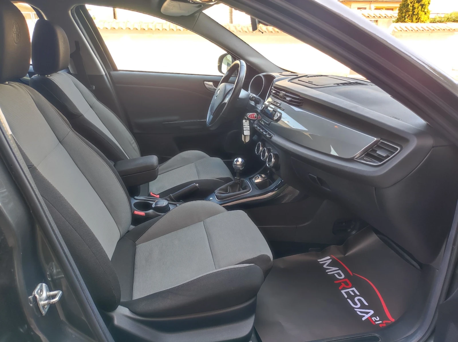 Alfa Romeo Giulietta 1.4i turbo GAZ 120kc. | Mobile.bg — изображение 13