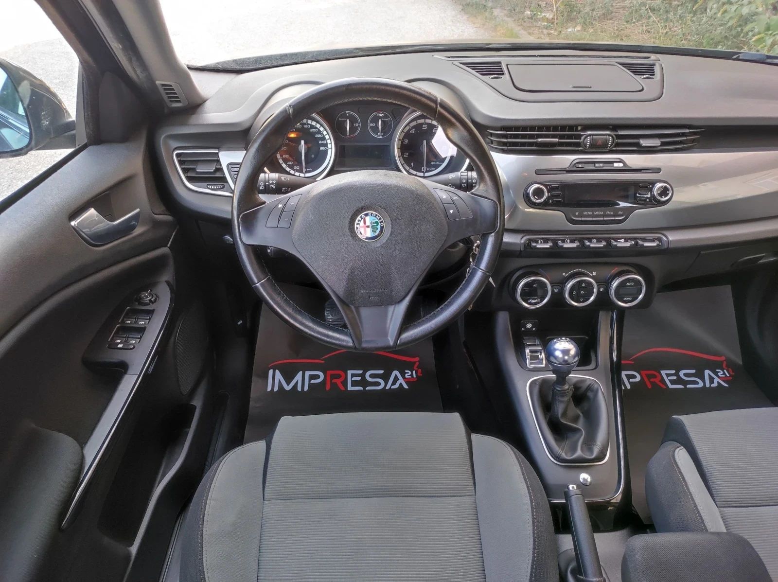 Alfa Romeo Giulietta 1.4i turbo GAZ 120kc. | Mobile.bg — изображение 14