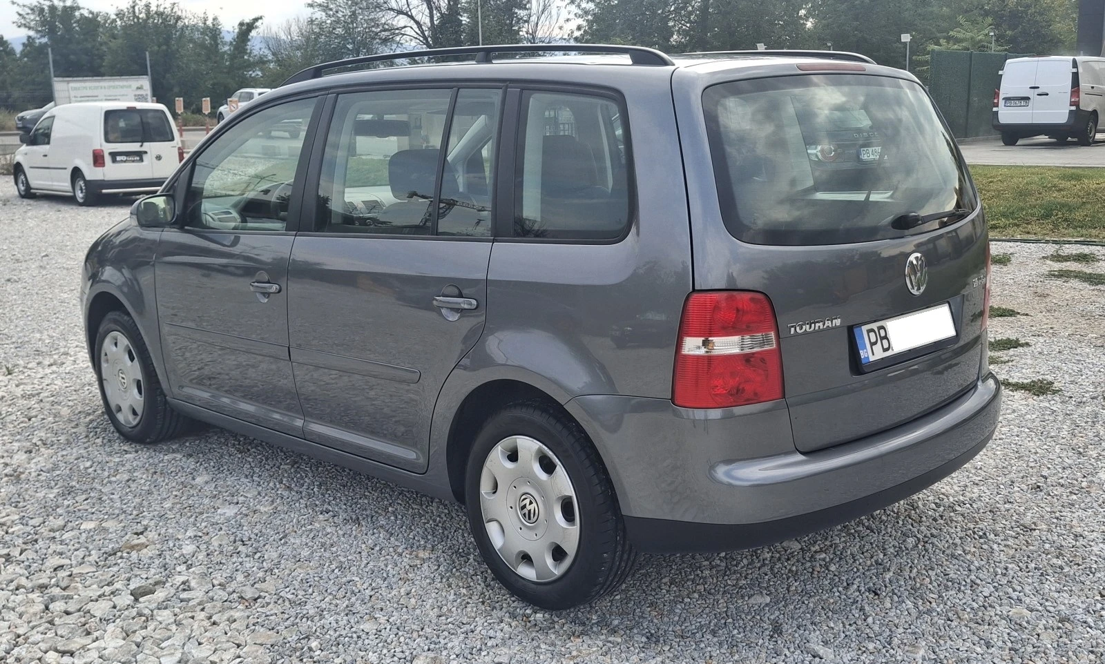 VW Touran 1.6 FSi - изображение 3