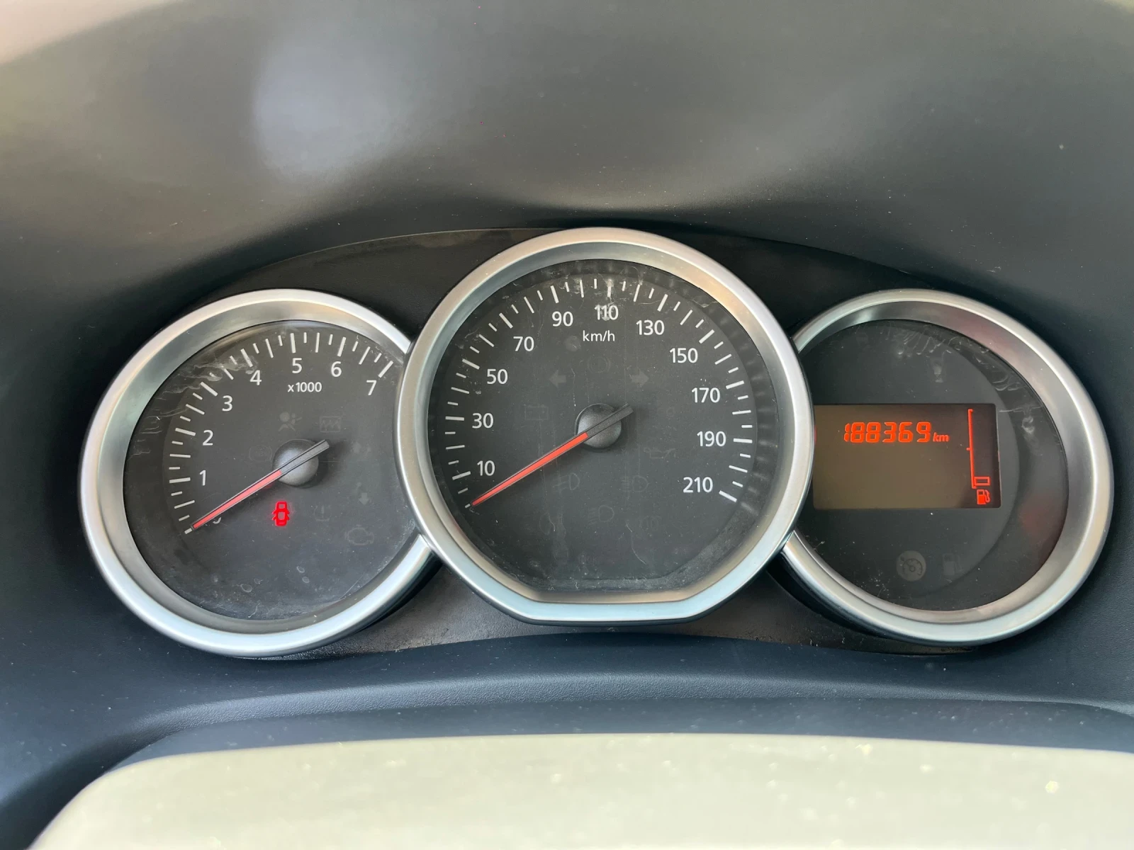 Dacia Sandero 1.5dci | Mobile.bg   12