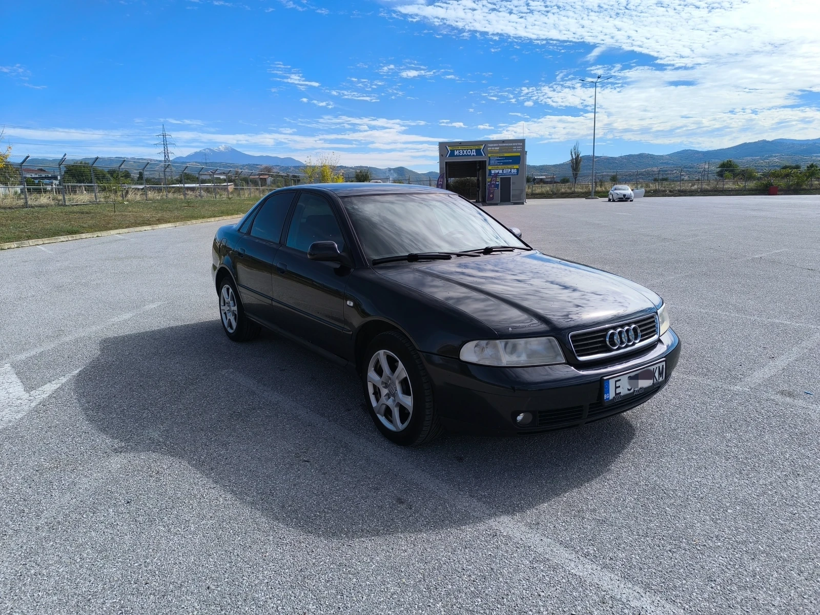 Audi A4  - изображение 2