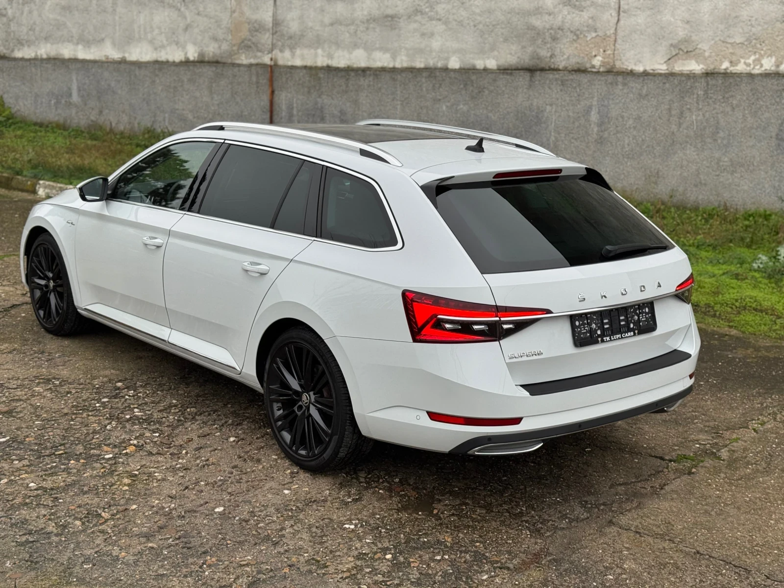 Skoda Superb Facelift L&K Full | Mobile.bg   2