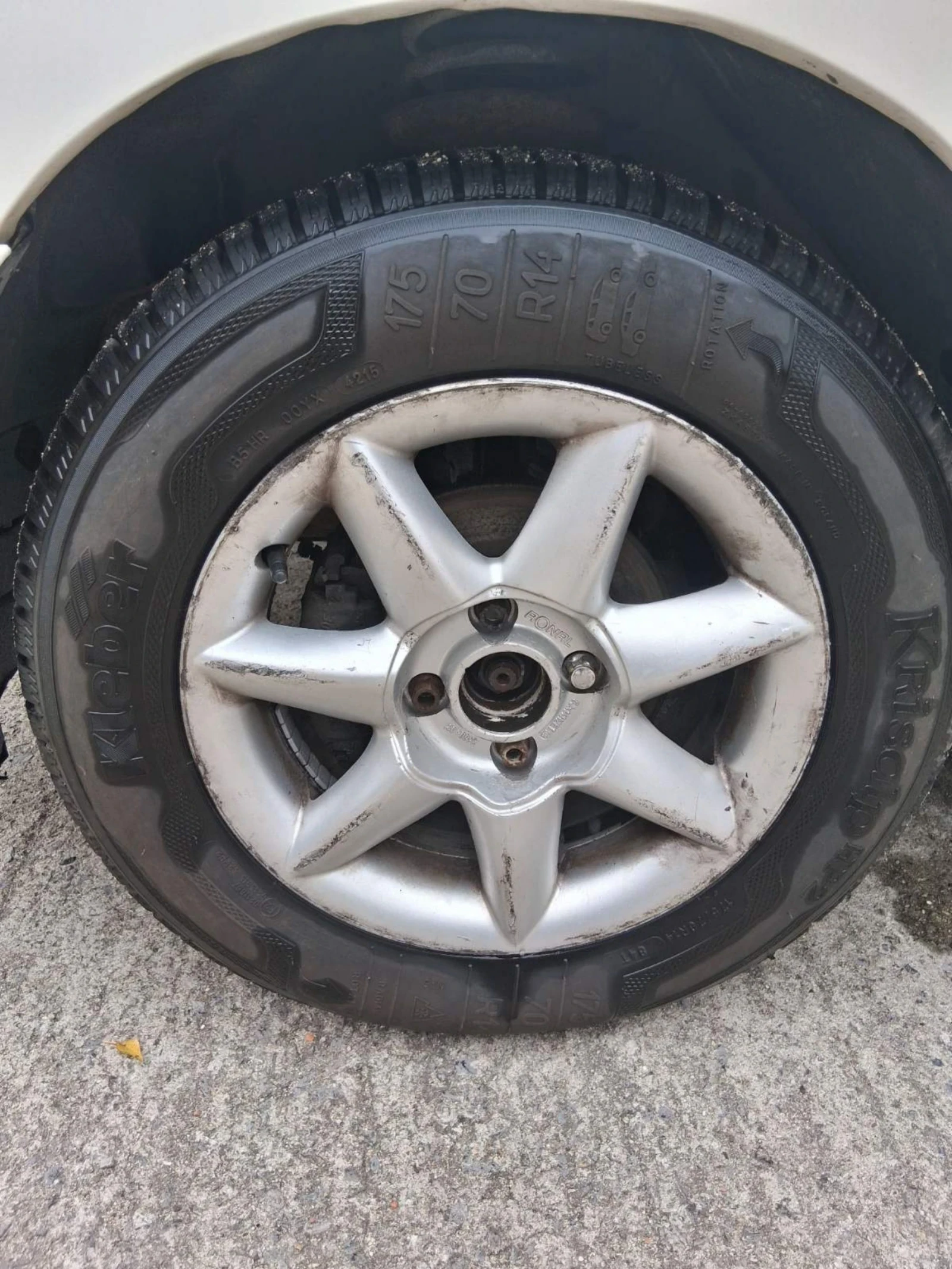 VW Polo Volkswagen Polo Variant 1.6 16V   1997 г.   101 к. - изображение 9