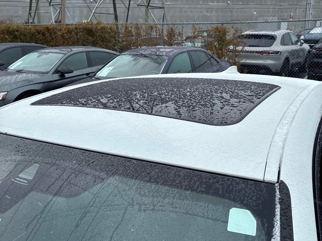 BMW 330 i xDrive 2021 * CARFAX *    | Mobile.bg   14